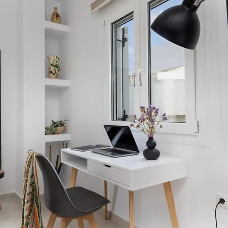 Arch Chora Next To The Old Castle Apartament