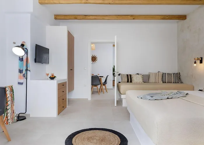 Arch Chora Next To The Old Castle Naxos City