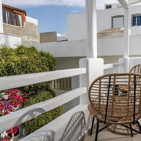 Arch Chora Next To The Old Castle Naxos City