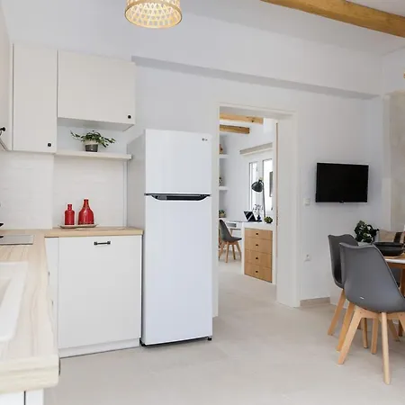 Arch Chora Next To The Old Castle *