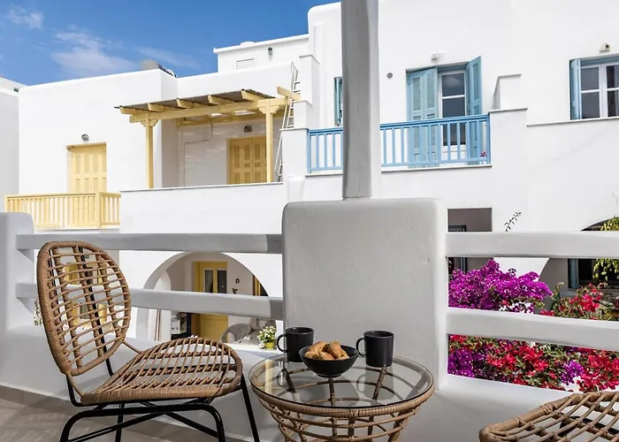 Arch Chora Next To The Old Castle